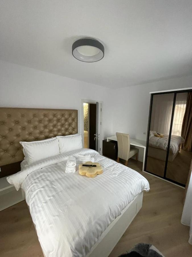 Adina Apartament กูรา ฮูมอรูลุย ภายนอก รูปภาพ